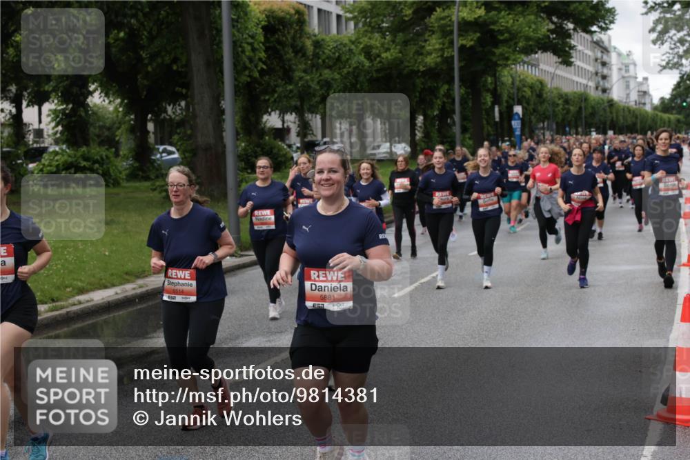14.06.2026 - REWE Women's Run Jannik Wohlers http://msf.ph/oto/9814381 14.06.2026 10:40:40 Laufen 5514, 5881 meine-sportfotos.de