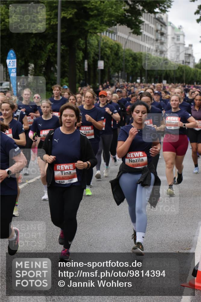 14.06.2026 - REWE Women's Run Jannik Wohlers http://msf.ph/oto/9814394 14.06.2026 10:40:46 Laufen 6, 30, 5771, 5134 meine-sportfotos.de