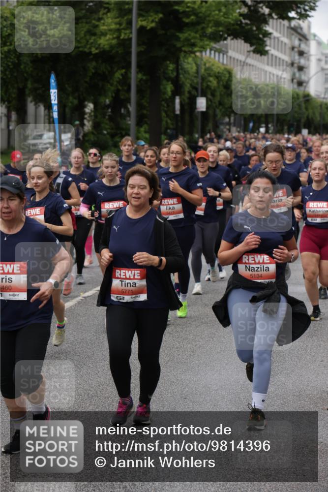 14.06.2026 - REWE Women's Run Jannik Wohlers http://msf.ph/oto/9814396 14.06.2026 10:40:46 Laufen 5417, 5460, 5771, 57, 5134, 7 meine-sportfotos.de