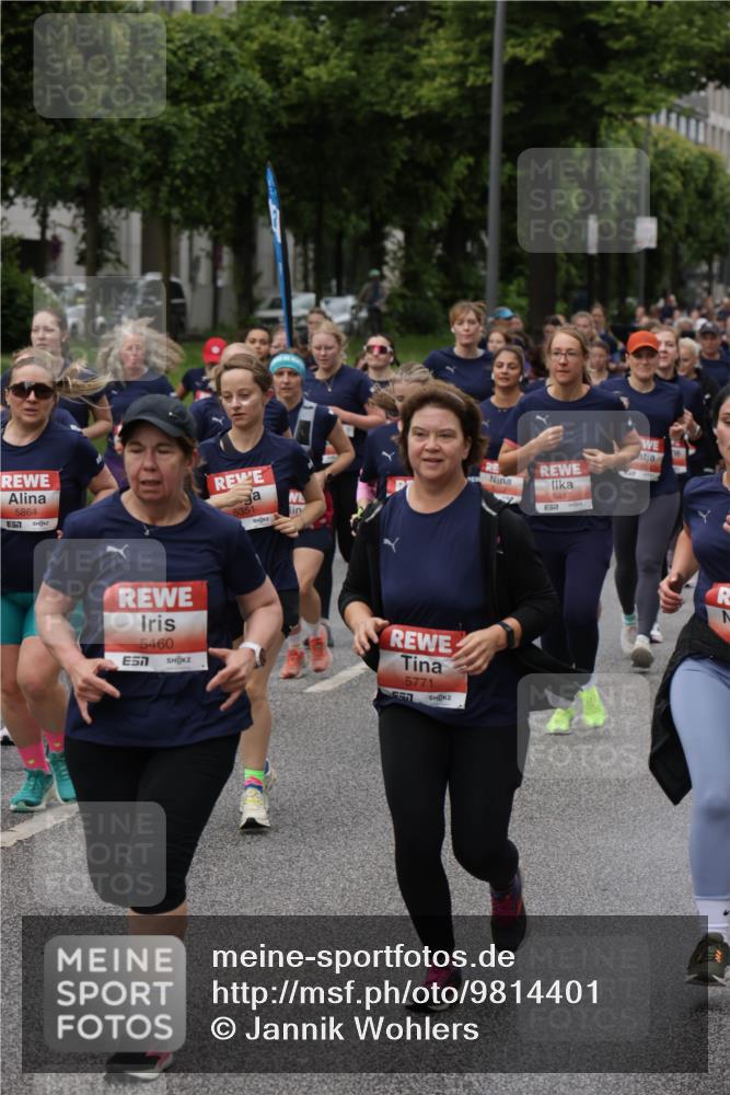 14.06.2026 - REWE Women's Run Jannik Wohlers http://msf.ph/oto/9814401 14.06.2026 10:40:47 Laufen 5864, 5351, 5460, 5771, 550, 5417, 57 meine-sportfotos.de