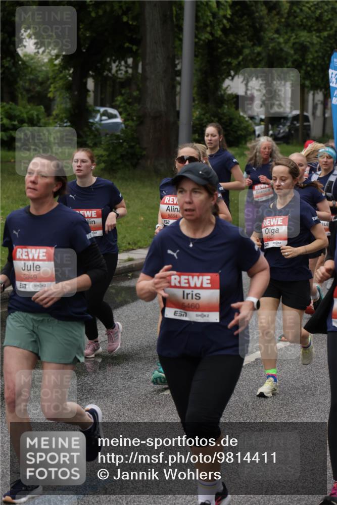 14.06.2026 - REWE Women's Run Jannik Wohlers http://msf.ph/oto/9814411 14.06.2026 10:40:47 Laufen 5049, 517, 5864, 577, 5460, 5351 meine-sportfotos.de