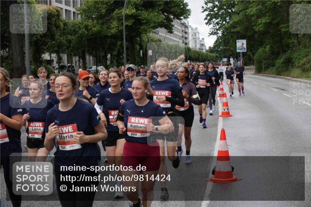 14.06.2026 - REWE Women's Run Jannik Wohlers http://msf.ph/oto/9814424 14.06.2026 10:40:50 Laufen 5601, 5546, 577, 5445, 7 meine-sportfotos.de