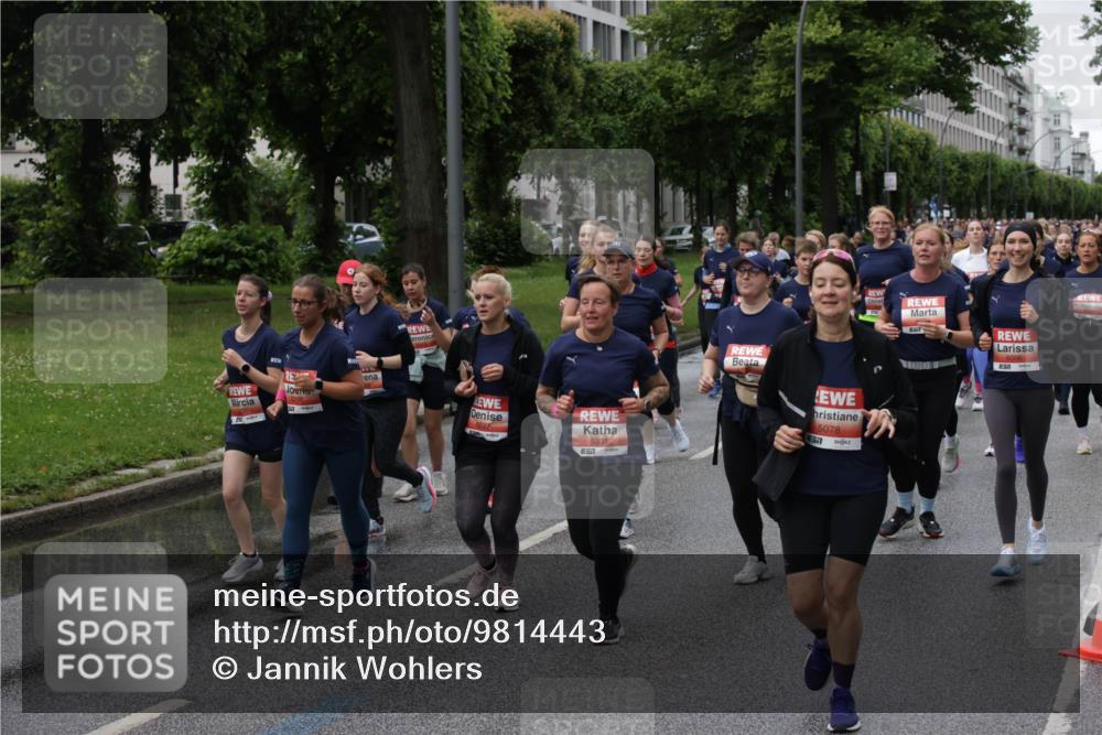 14.06.2026 - REWE Women's Run Jannik Wohlers http://msf.ph/oto/9814443 14.06.2026 10:40:53 Laufen 7, 5331, 5078, 7 meine-sportfotos.de