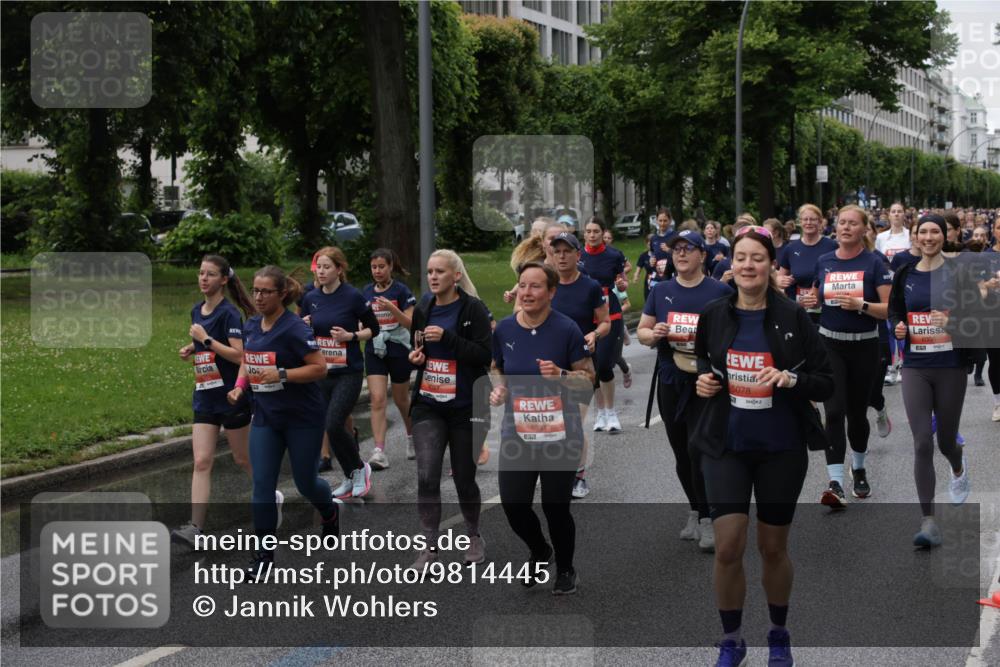 14.06.2026 - REWE Women's Run Jannik Wohlers http://msf.ph/oto/9814445 14.06.2026 10:40:53 Laufen 7, 5078 meine-sportfotos.de