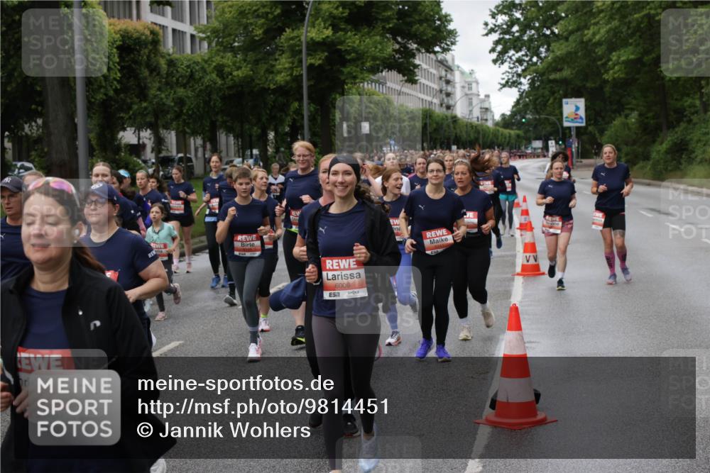 14.06.2026 - REWE Women's Run Jannik Wohlers http://msf.ph/oto/9814451 14.06.2026 10:40:55 Laufen 6006 meine-sportfotos.de