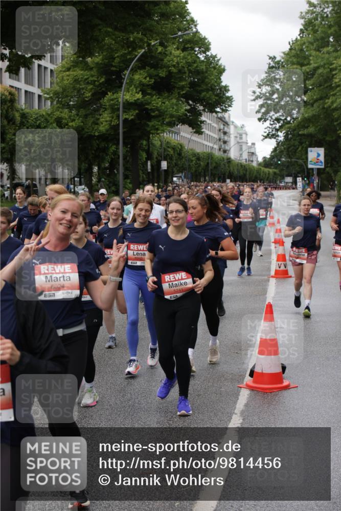 14.06.2026 - REWE Women's Run Jannik Wohlers http://msf.ph/oto/9814456 14.06.2026 10:40:56 Laufen 6024, 5262, 5241 meine-sportfotos.de
