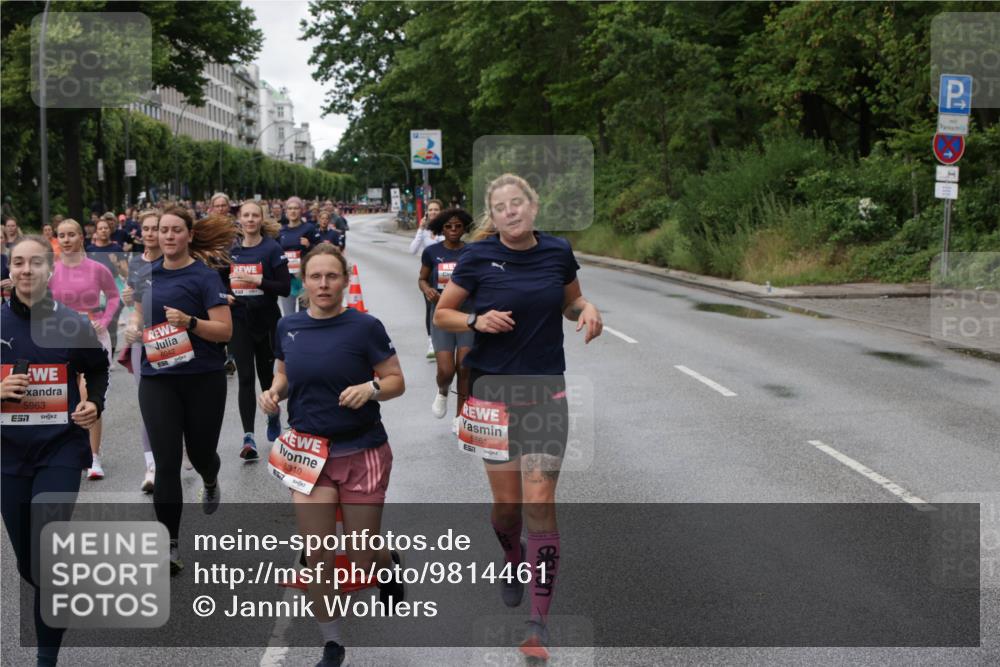 14.06.2026 - REWE Women's Run Jannik Wohlers http://msf.ph/oto/9814461 14.06.2026 10:40:58 Laufen 5963, 6042, 6310, 7, 5561, 7 meine-sportfotos.de