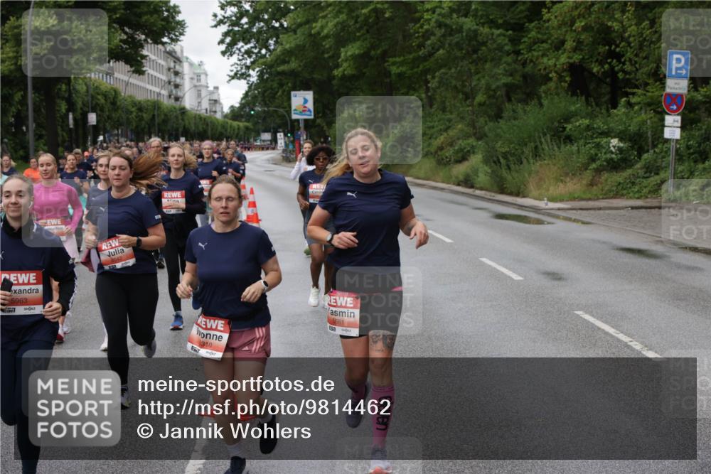 14.06.2026 - REWE Women's Run Jannik Wohlers http://msf.ph/oto/9814462 14.06.2026 10:40:58 Laufen 5963, 6042, 6310, 5561 meine-sportfotos.de