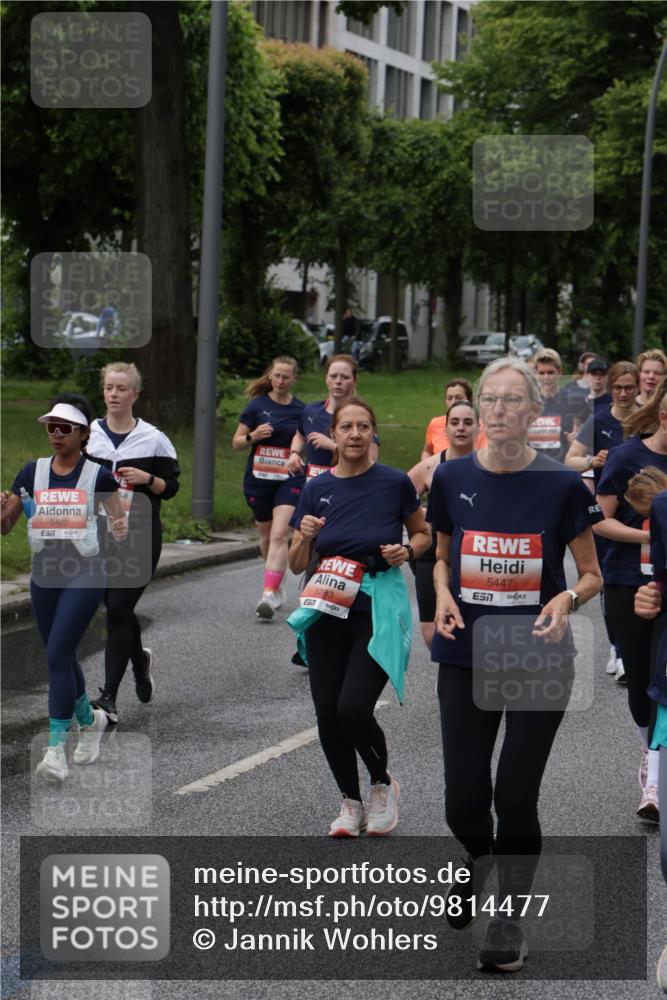14.06.2026 - REWE Women's Run Jannik Wohlers http://msf.ph/oto/9814477 14.06.2026 10:41:03 Laufen 5482, 7, 5283, 5447, 7 meine-sportfotos.de