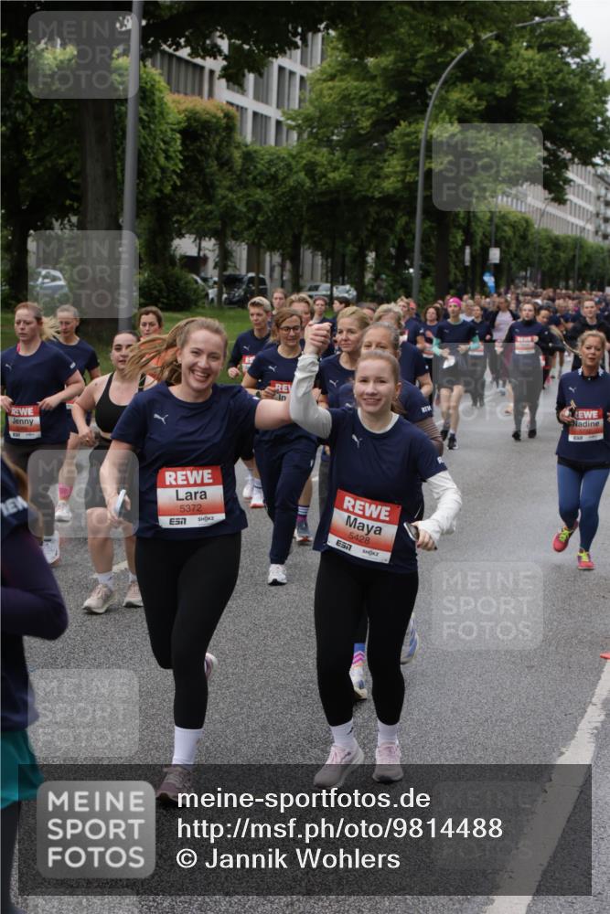 14.06.2026 - REWE Women's Run Jannik Wohlers http://msf.ph/oto/9814488 14.06.2026 10:41:05 Laufen 5372, 5428 meine-sportfotos.de
