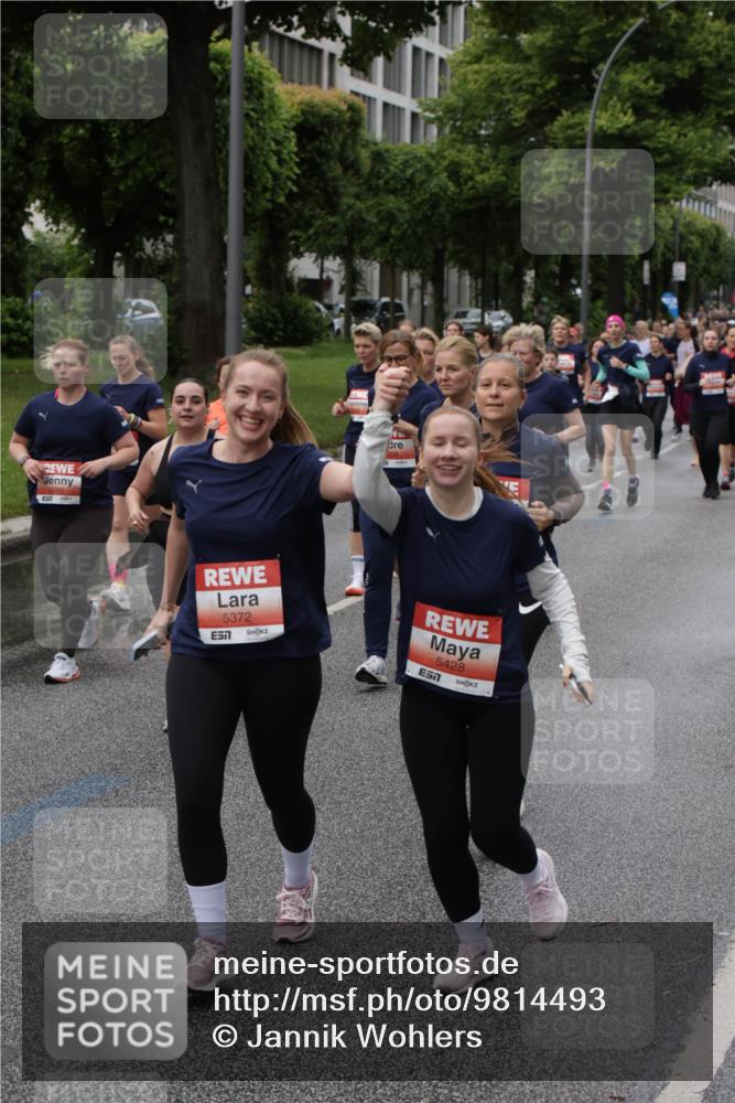 14.06.2026 - REWE Women's Run Jannik Wohlers http://msf.ph/oto/9814493 14.06.2026 10:41:05 Laufen 5372, 5428, 7 meine-sportfotos.de