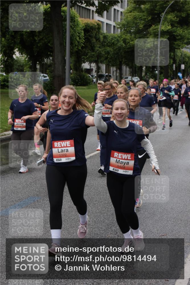14.06.2026 - REWE Women's Run Jannik Wohlers http://msf.ph/oto/9814494 14.06.2026 10:41:05 Laufen 5372, 57, 5428 meine-sportfotos.de