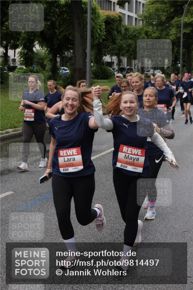 14.06.2026 - REWE Women's Run Jannik Wohlers http://msf.ph/oto/9814497 14.06.2026 10:41:06 Laufen 5372, 57, 5428 meine-sportfotos.de