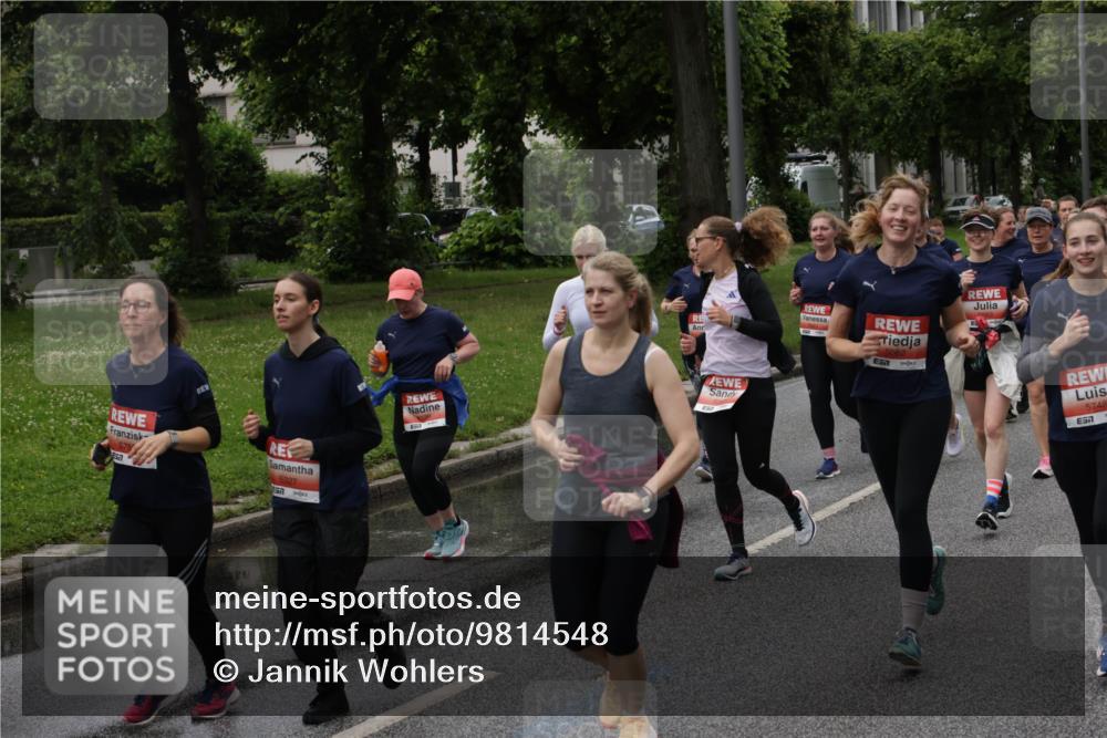 14.06.2026 - REWE Women's Run Jannik Wohlers http://msf.ph/oto/9814548 14.06.2026 10:41:14 Laufen 5327, 5748, 57 meine-sportfotos.de