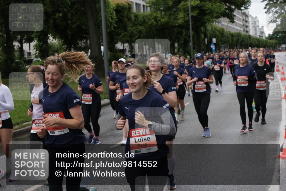 14.06.2026 - REWE Women's Run Jannik Wohlers http://msf.ph/oto/9814552 14.06.2026 10:41:15 Laufen 7, 5062, 5748 meine-sportfotos.de