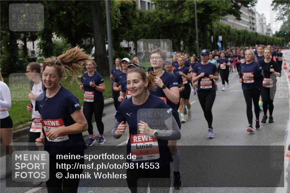 14.06.2026 - REWE Women's Run Jannik Wohlers http://msf.ph/oto/9814553 14.06.2026 10:41:15 Laufen 6047, 5748 meine-sportfotos.de