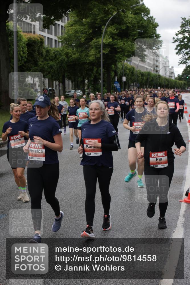 14.06.2026 - REWE Women's Run Jannik Wohlers http://msf.ph/oto/9814558 14.06.2026 10:41:17 Laufen 5295, 5177, 651, 5470, 7, 5992 meine-sportfotos.de