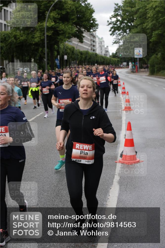 14.06.2026 - REWE Women's Run Jannik Wohlers http://msf.ph/oto/9814563 14.06.2026 10:41:18 Laufen 5992, 7 meine-sportfotos.de