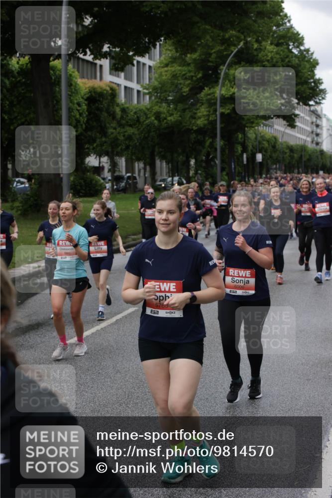 14.06.2026 - REWE Women's Run Jannik Wohlers http://msf.ph/oto/9814570 14.06.2026 10:41:19 Laufen 5765, 6000 meine-sportfotos.de