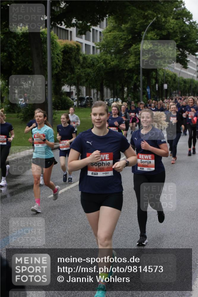 14.06.2026 - REWE Women's Run Jannik Wohlers http://msf.ph/oto/9814573 14.06.2026 10:41:20 Laufen 5765, 6000 meine-sportfotos.de