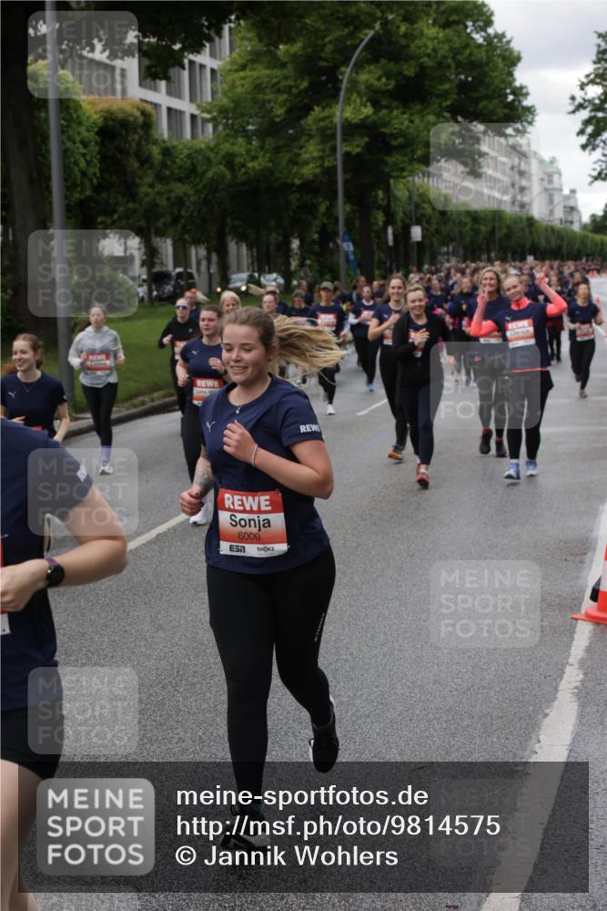 14.06.2026 - REWE Women's Run Jannik Wohlers http://msf.ph/oto/9814575 14.06.2026 10:41:20 Laufen 6000 meine-sportfotos.de