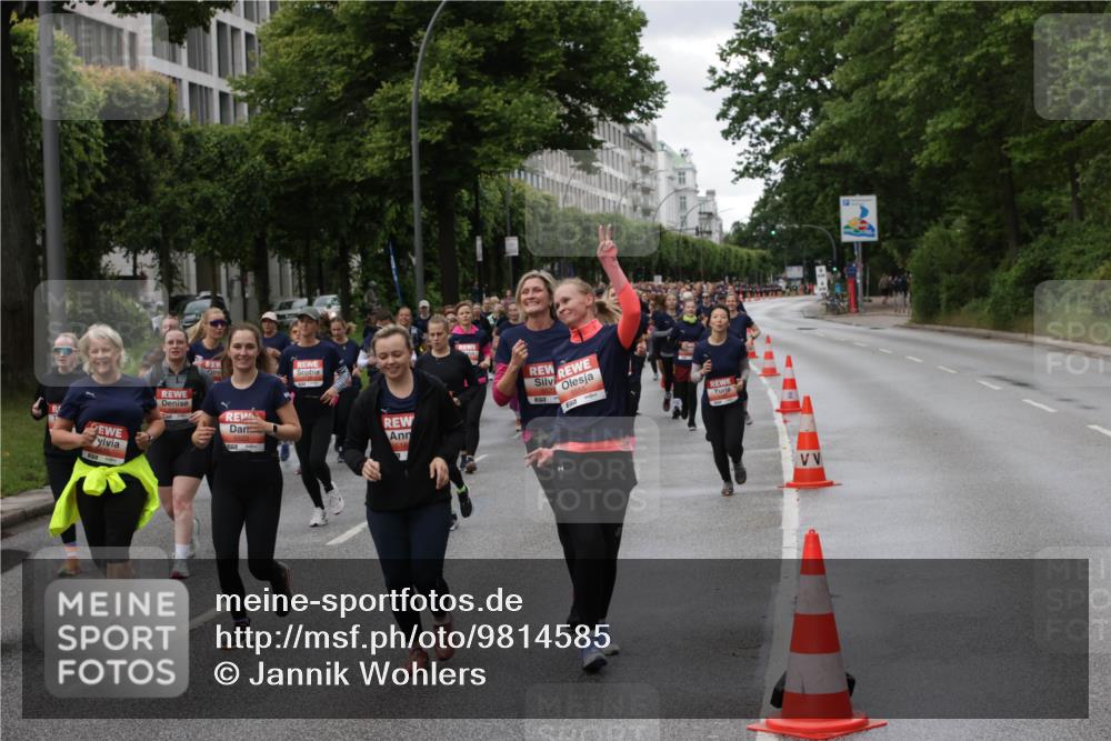14.06.2026 - REWE Women's Run Jannik Wohlers http://msf.ph/oto/9814585 14.06.2026 10:41:22 Laufen 516 meine-sportfotos.de