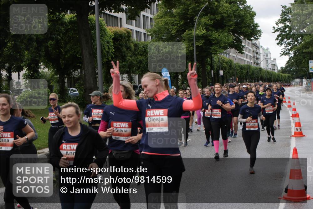 14.06.2026 - REWE Women's Run Jannik Wohlers http://msf.ph/oto/9814599 14.06.2026 10:41:25 Laufen 5522, 516, 6623, 65, 5556, 517, 1, 00 meine-sportfotos.de