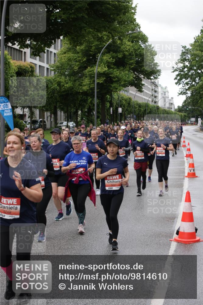 14.06.2026 - REWE Women's Run Jannik Wohlers http://msf.ph/oto/9814610 14.06.2026 10:41:28 Laufen 7, 00, 5268, 5897 meine-sportfotos.de