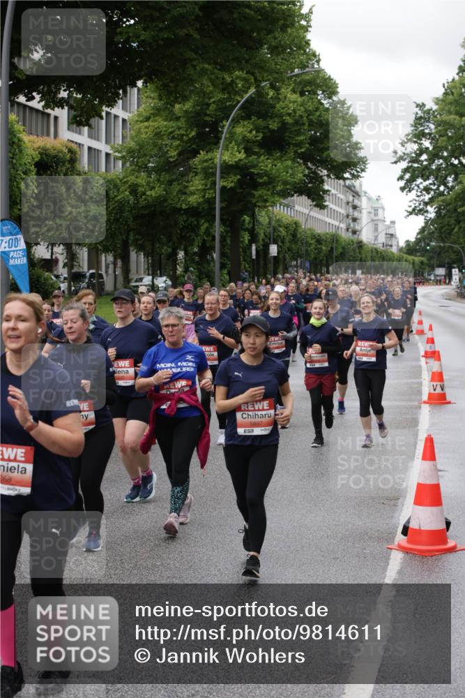 14.06.2026 - REWE Women's Run Jannik Wohlers http://msf.ph/oto/9814611 14.06.2026 10:41:28 Laufen 7, 00, 268, 5897 meine-sportfotos.de