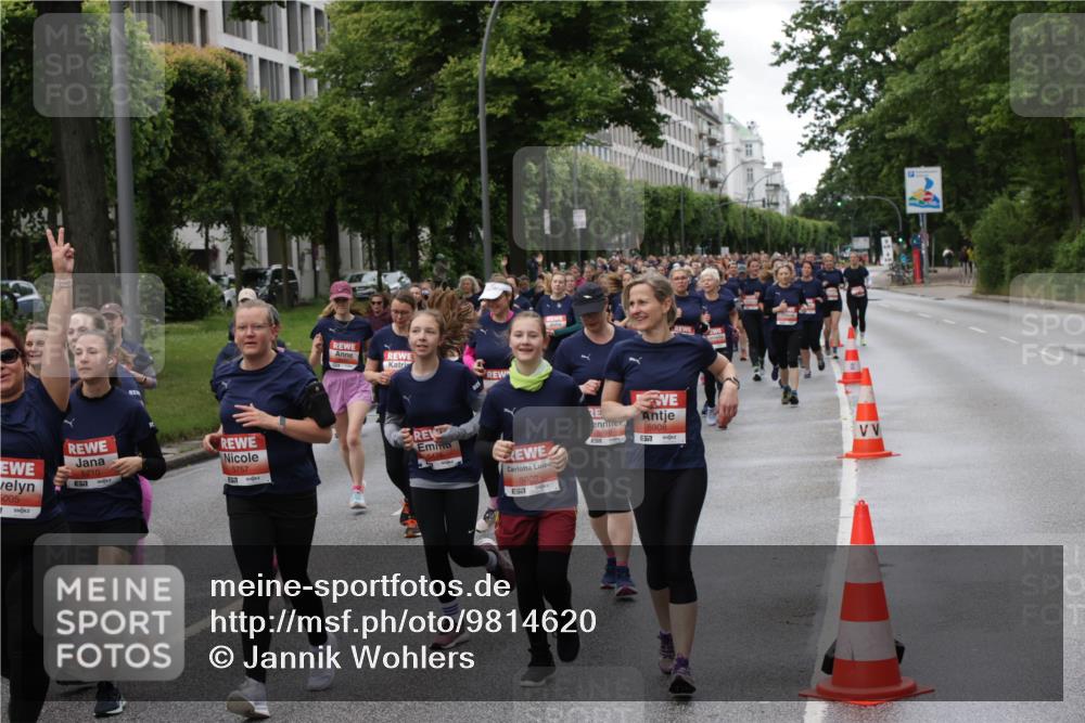14.06.2026 - REWE Women's Run Jannik Wohlers http://msf.ph/oto/9814620 14.06.2026 10:41:31 Laufen 5005, 5757, 5909, 657, 5908, 57 meine-sportfotos.de