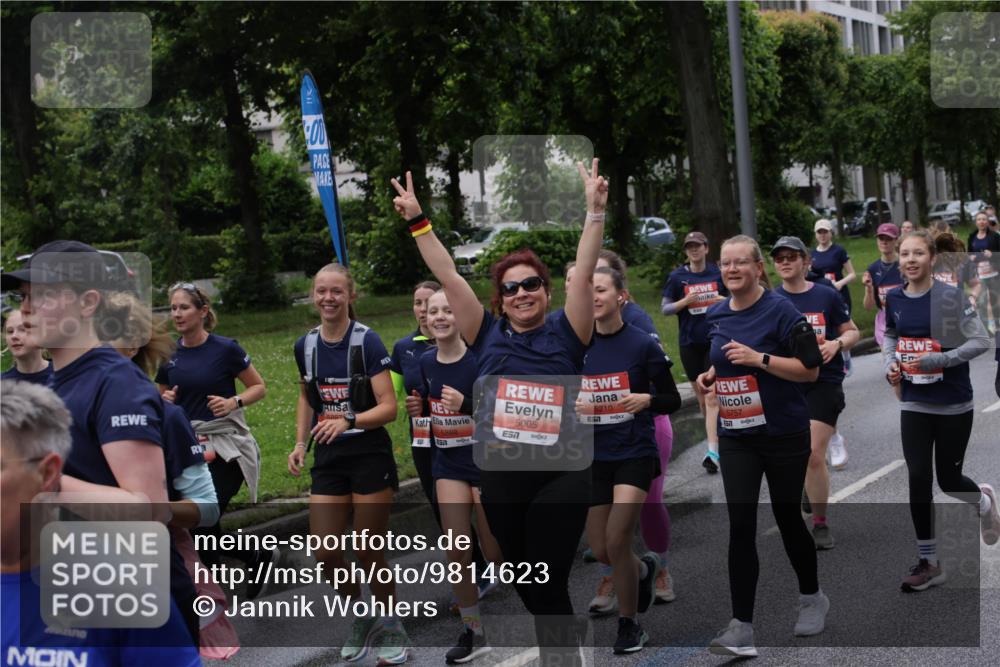 14.06.2026 - REWE Women's Run Jannik Wohlers http://msf.ph/oto/9814623 14.06.2026 10:41:31 Laufen 00, 5888, 5005, 7, 5210, 5757, 5 meine-sportfotos.de