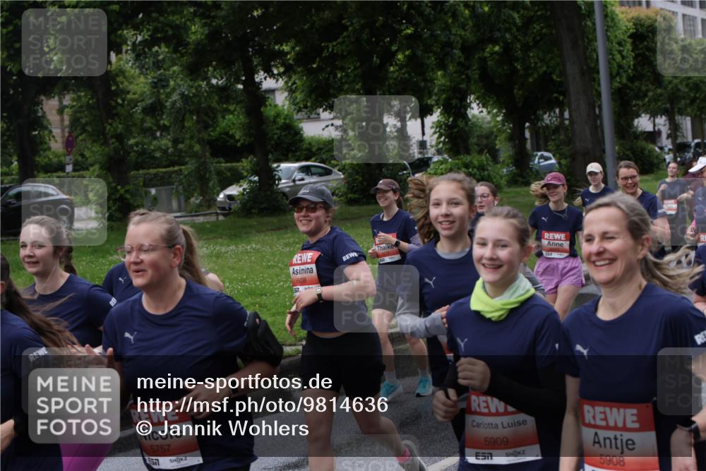 14.06.2026 - REWE Women's Run Jannik Wohlers http://msf.ph/oto/9814636 14.06.2026 10:41:33 Laufen 6038, 5757, 5909, 7, 5908 meine-sportfotos.de