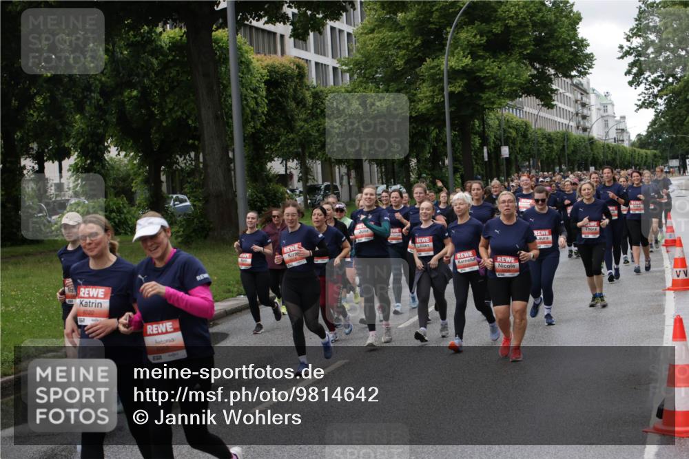 14.06.2026 - REWE Women's Run Jannik Wohlers http://msf.ph/oto/9814642 14.06.2026 10:41:35 Laufen 557, 6022, 6068 meine-sportfotos.de