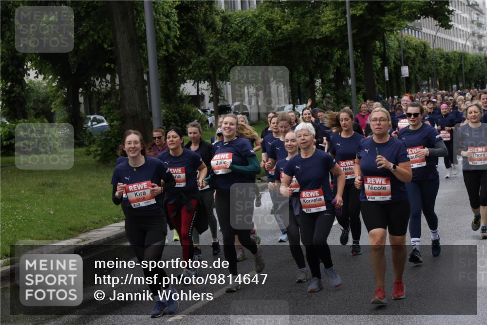 14.06.2026 - REWE Women's Run Jannik Wohlers http://msf.ph/oto/9814647 14.06.2026 10:41:36 Laufen 5118, 7, 5119, 5221, 57, 5236 meine-sportfotos.de