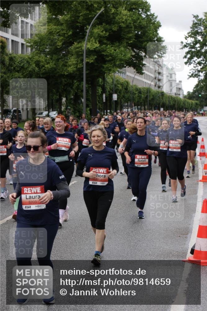 14.06.2026 - REWE Women's Run Jannik Wohlers http://msf.ph/oto/9814659 14.06.2026 10:41:39 Laufen 5206, 5203, 5232, 7 meine-sportfotos.de