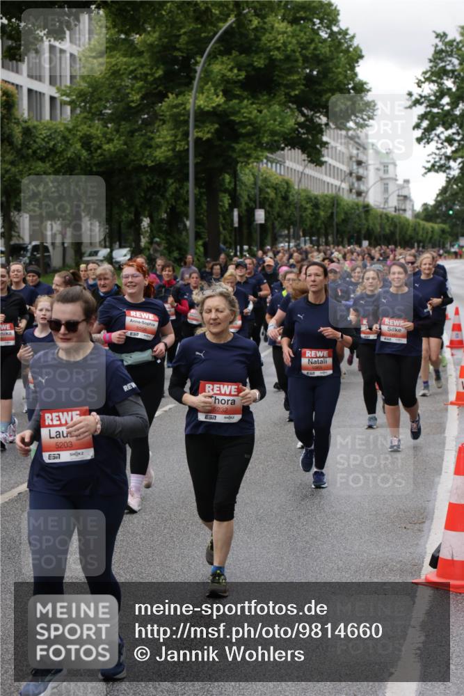 14.06.2026 - REWE Women's Run Jannik Wohlers http://msf.ph/oto/9814660 14.06.2026 10:41:39 Laufen 5203, 57, 5232, 7 meine-sportfotos.de
