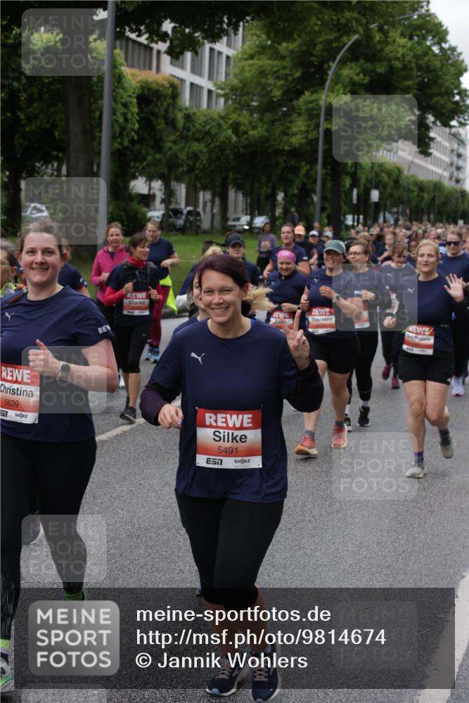 14.06.2026 - REWE Women's Run Jannik Wohlers http://msf.ph/oto/9814674 14.06.2026 10:41:43 Laufen 5639, 5491 meine-sportfotos.de
