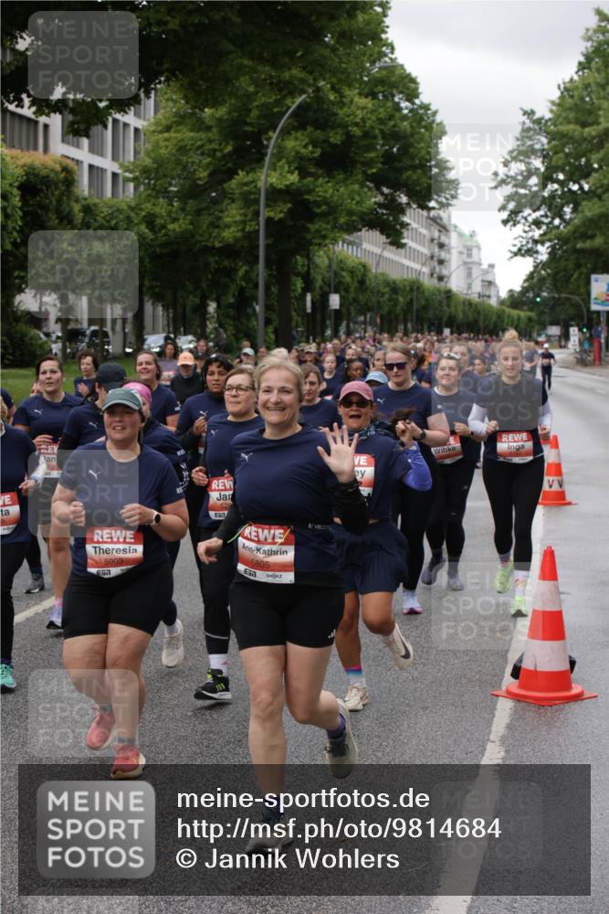 14.06.2026 - REWE Women's Run Jannik Wohlers http://msf.ph/oto/9814684 14.06.2026 10:41:44 Laufen 5903, 7, 5805 meine-sportfotos.de