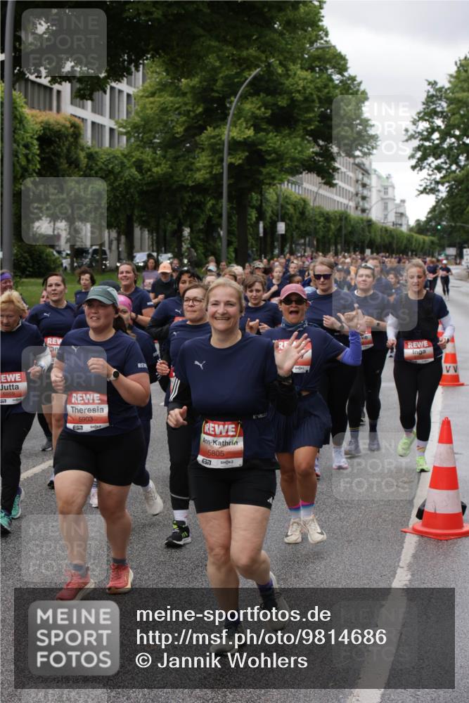 14.06.2026 - REWE Women's Run Jannik Wohlers http://msf.ph/oto/9814686 14.06.2026 10:41:44 Laufen 5959, 5903, 7, 5805 meine-sportfotos.de
