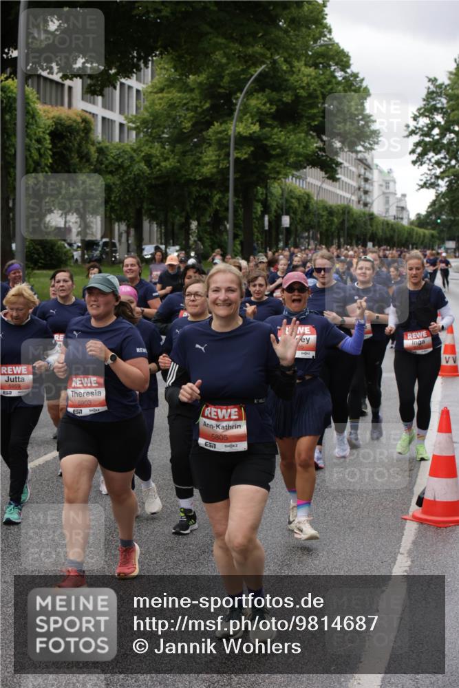 14.06.2026 - REWE Women's Run Jannik Wohlers http://msf.ph/oto/9814687 14.06.2026 10:41:44 Laufen 5959, 7, 5903, 5805 meine-sportfotos.de