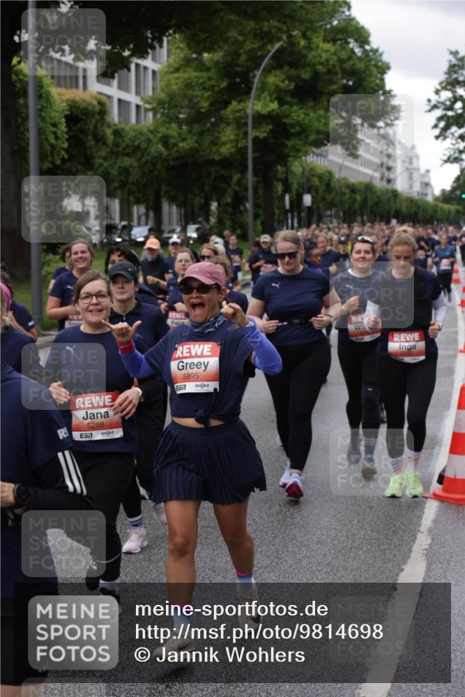 14.06.2026 - REWE Women's Run Jannik Wohlers http://msf.ph/oto/9814698 14.06.2026 10:41:46 Laufen 5288, 7, 5895, 6577 meine-sportfotos.de