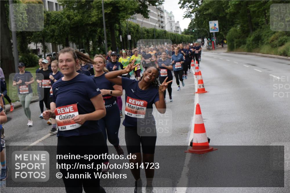 14.06.2026 - REWE Women's Run Jannik Wohlers http://msf.ph/oto/9814723 14.06.2026 10:41:49 Laufen 5606, 57, 5149, 7 meine-sportfotos.de