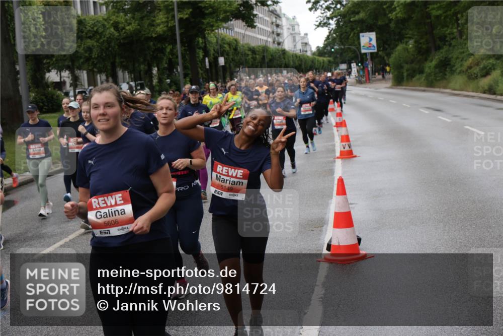 14.06.2026 - REWE Women's Run Jannik Wohlers http://msf.ph/oto/9814724 14.06.2026 10:41:49 Laufen 5606, 6517, 5149, 7 meine-sportfotos.de