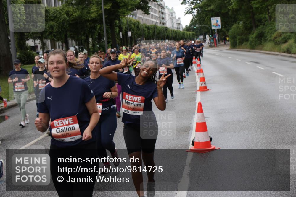 14.06.2026 - REWE Women's Run Jannik Wohlers http://msf.ph/oto/9814725 14.06.2026 10:41:49 Laufen 5606, 5149 meine-sportfotos.de
