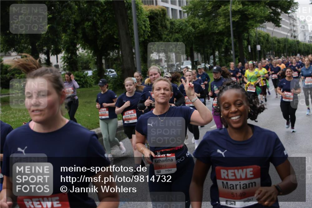 14.06.2026 - REWE Women's Run Jannik Wohlers http://msf.ph/oto/9814732 14.06.2026 10:41:50 Laufen 5312, 577, 5149, 7 meine-sportfotos.de