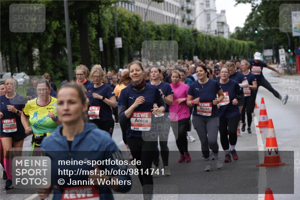 14.06.2026 - REWE Women's Run Jannik Wohlers http://msf.ph/oto/9814741 14.06.2026 10:41:55 Laufen 1611, 5799, 57 meine-sportfotos.de