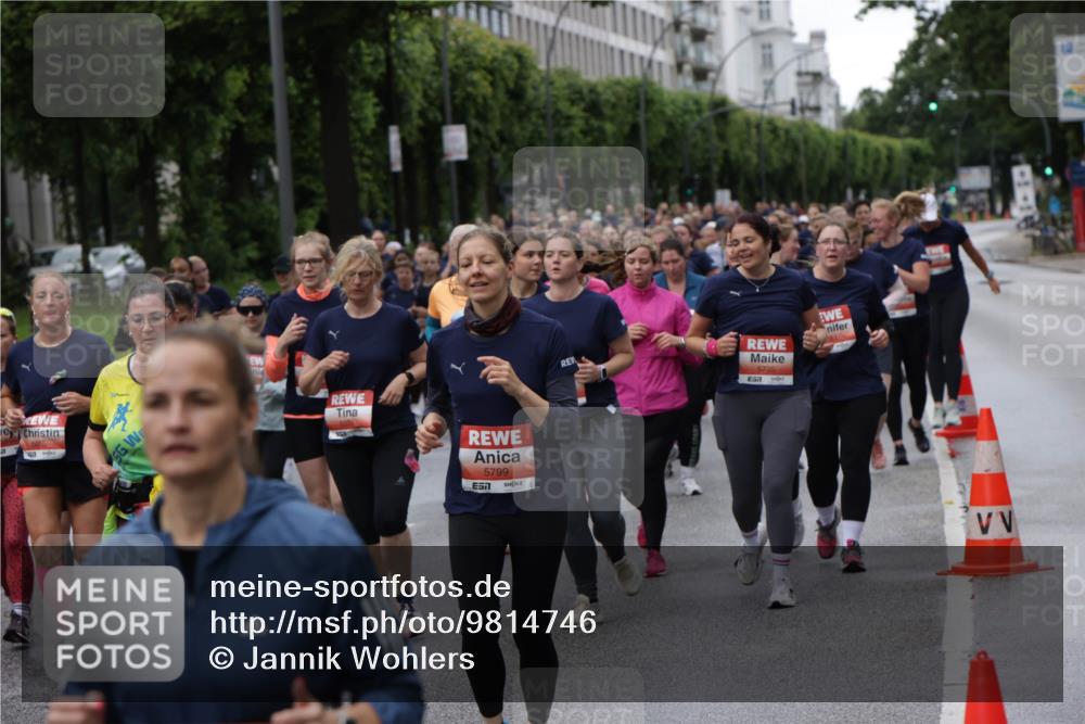 14.06.2026 - REWE Women's Run Jannik Wohlers http://msf.ph/oto/9814746 14.06.2026 10:41:55 Laufen 95, 5074, 5799, 5735, 1, 10 meine-sportfotos.de