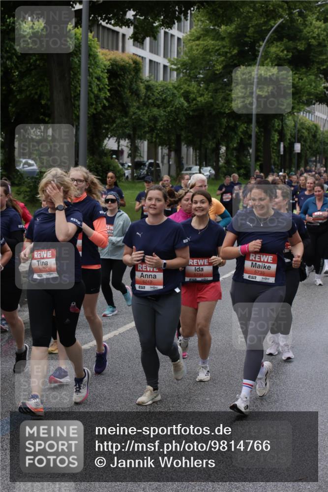 14.06.2026 - REWE Women's Run Jannik Wohlers http://msf.ph/oto/9814766 14.06.2026 10:42:00 Laufen 5071, 6012, 5734, 5735, 7 meine-sportfotos.de