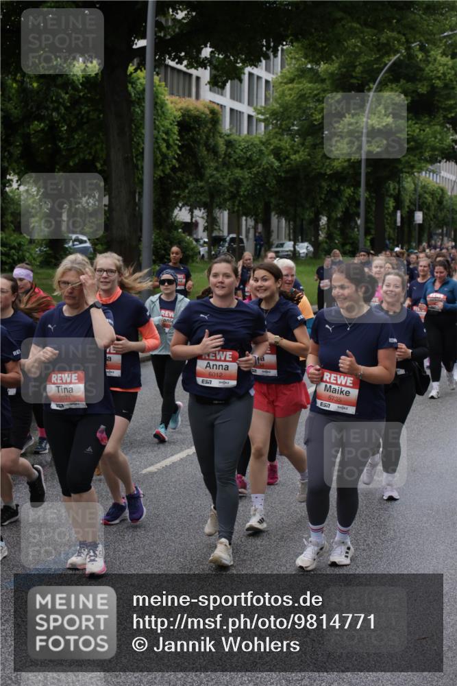14.06.2026 - REWE Women's Run Jannik Wohlers http://msf.ph/oto/9814771 14.06.2026 10:42:00 Laufen 5071, 6012, 57, 5735, 7 meine-sportfotos.de