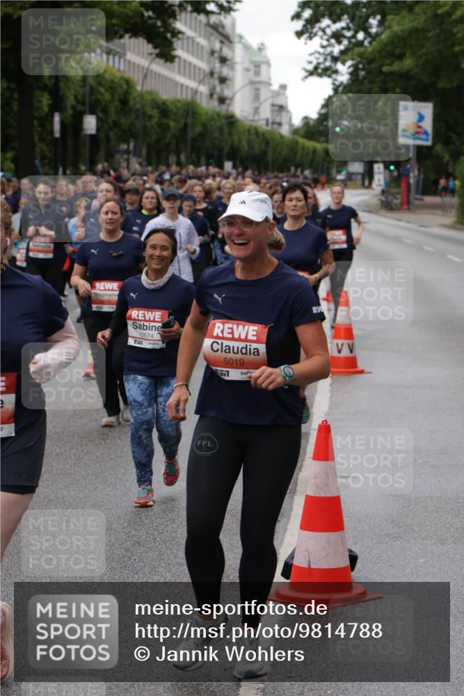 14.06.2026 - REWE Women's Run Jannik Wohlers http://msf.ph/oto/9814788 14.06.2026 10:42:04 Laufen 10574, 7, 5019 meine-sportfotos.de